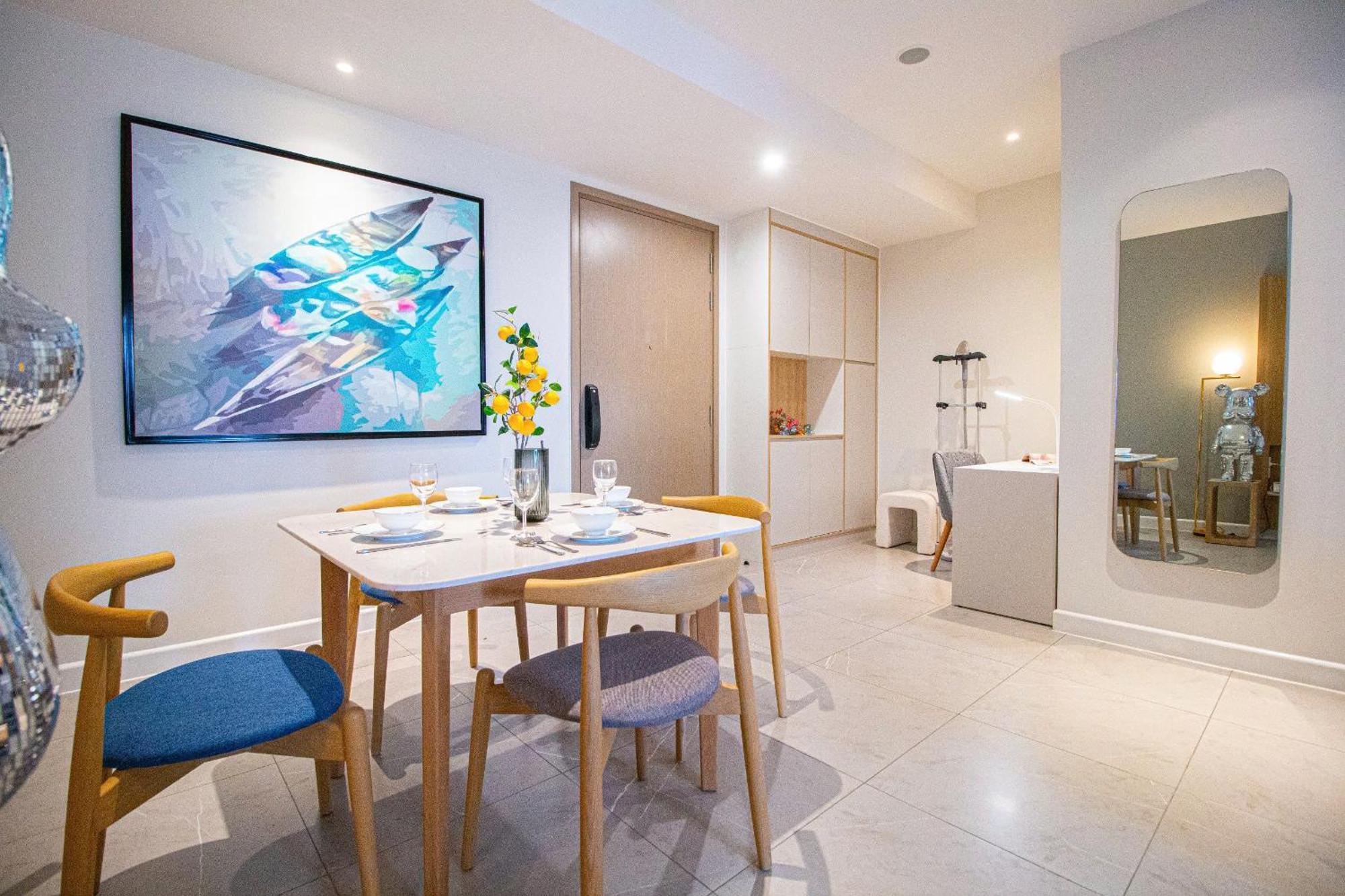 Lusso - D1mension & Zenity Residence, Sg's Heart * Ho Chi Minh City