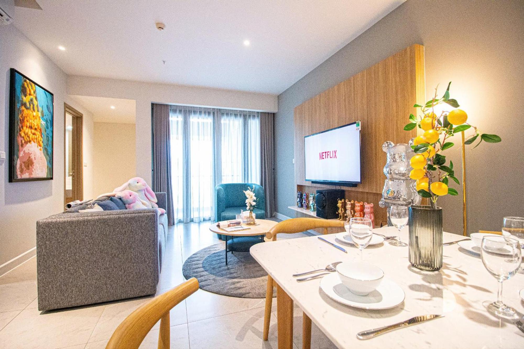 Apartment Lusso - D1mension & Zenity Residence, Sg's Heart *