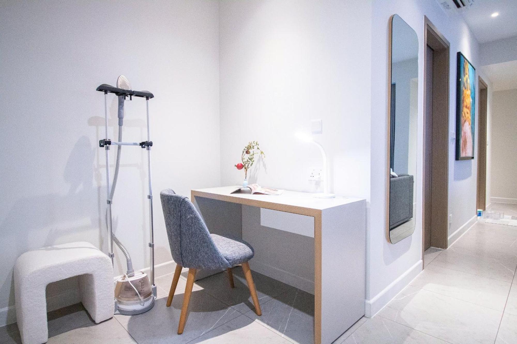 Apartment Lusso - D1mension & Zenity Residence, Sg's Heart