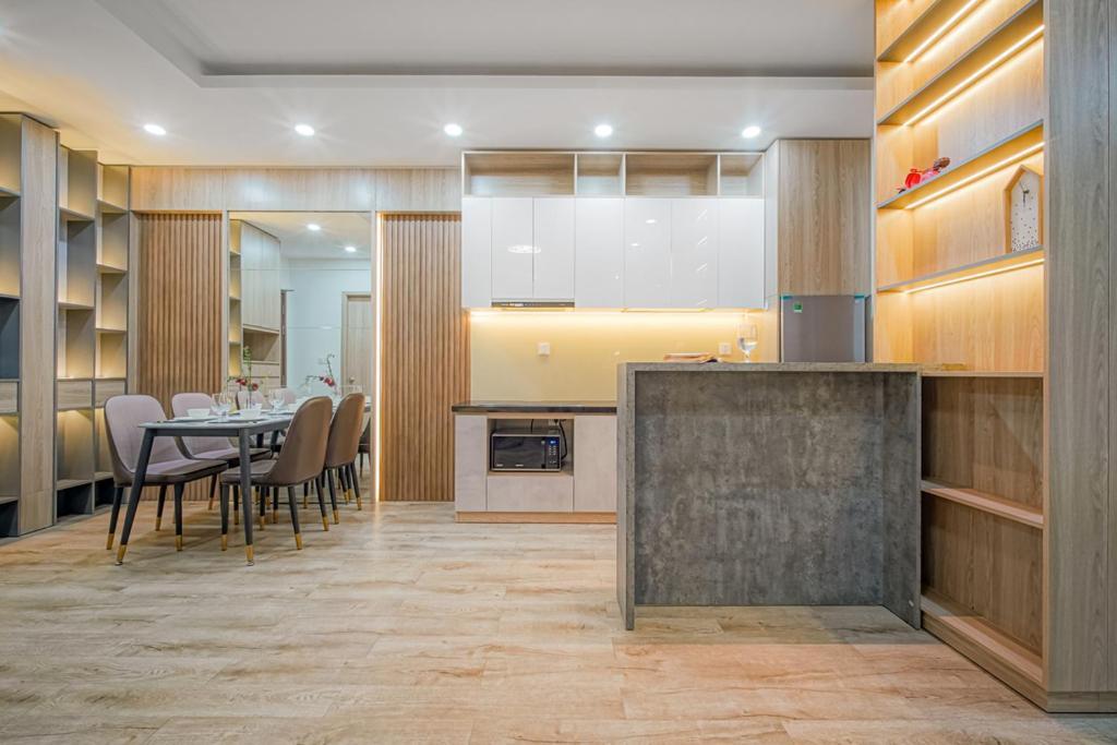 Apartment Lusso - D1mension & Zenity Residence, Sg's Heart *